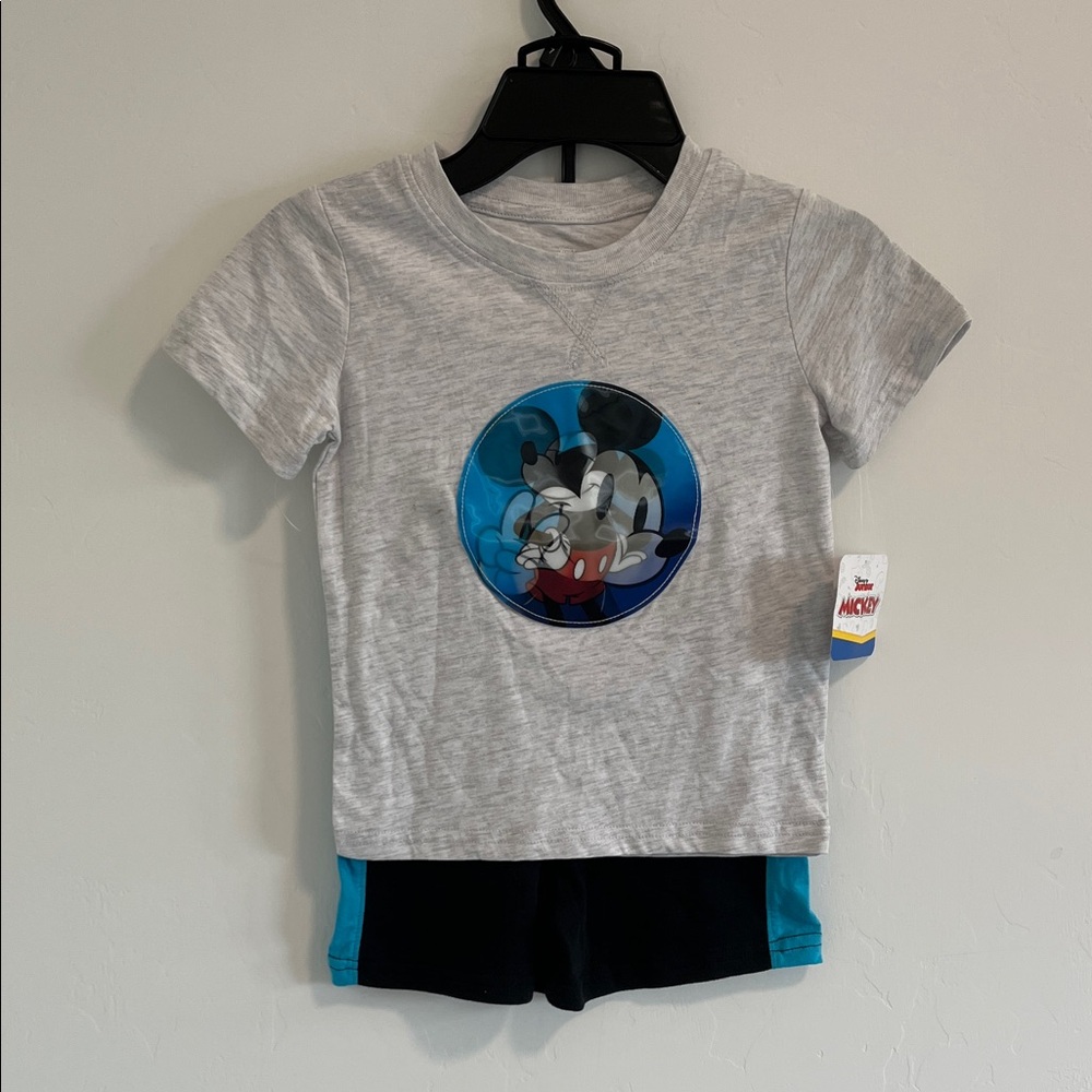NWT Kids Gray Mickey Mouse Disney Graphic Tee and Black/Blue Shorts Set, 4T